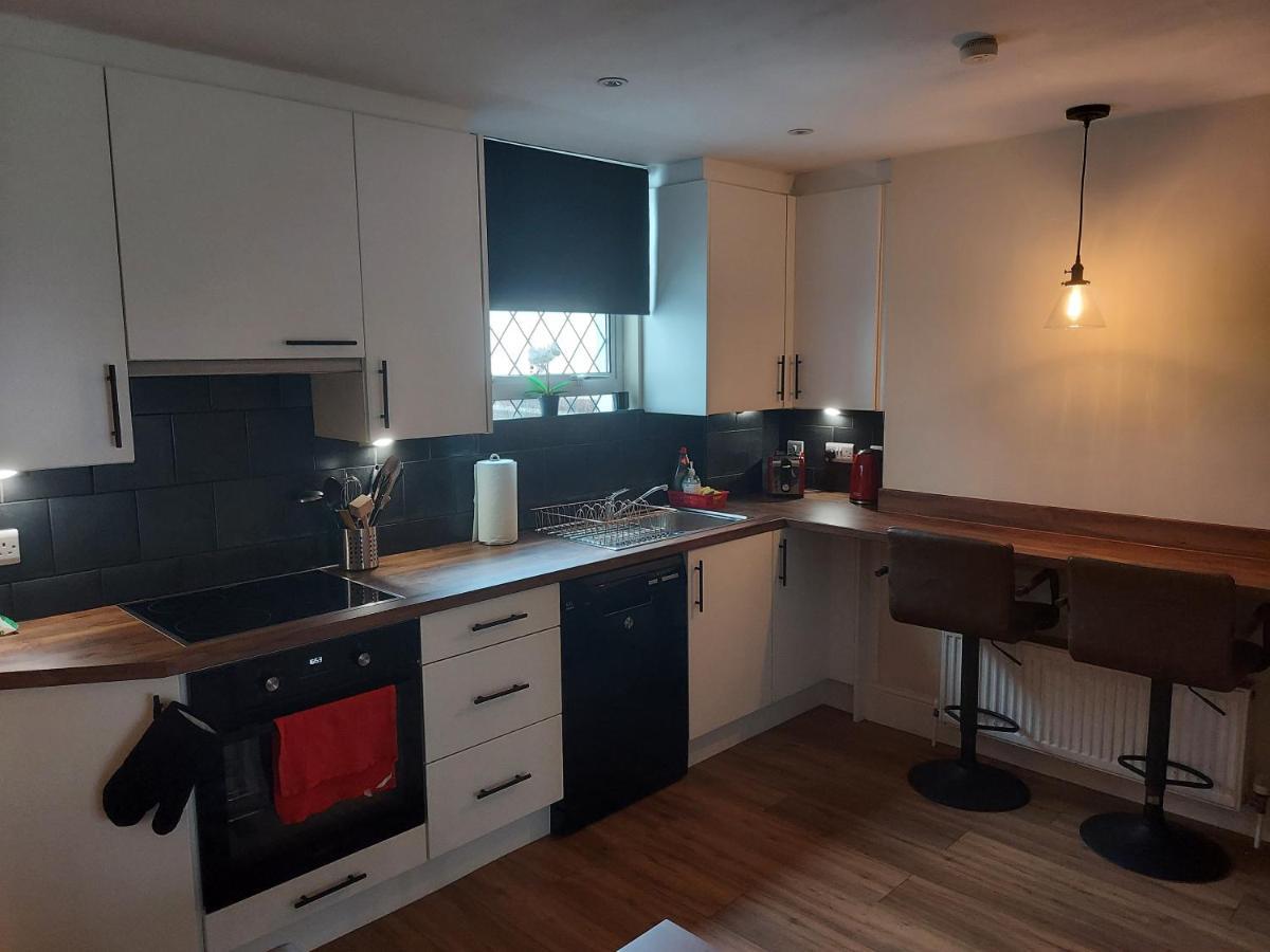 Cosy Central Canterbury - Modern Victorian ภายนอก รูปภาพ